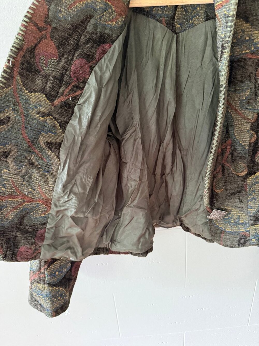 Vintage Longhorn | Tapestry Blazer | Cottagecore Western Stampede | Medium - Picture 9 of 14